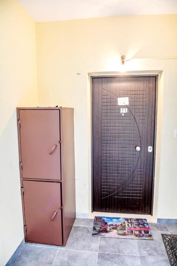 Happy Stories' Apartment In City Centre Shkoder Exterior photo